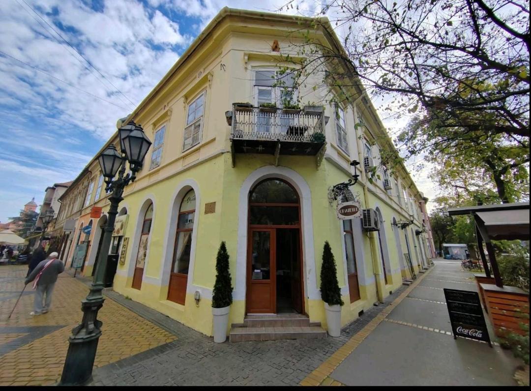 Aparthotel Restoran Orijent 5 Sombor Zewnętrze zdjęcie